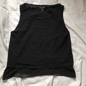 Banana Republic sleeveless blouse. Black